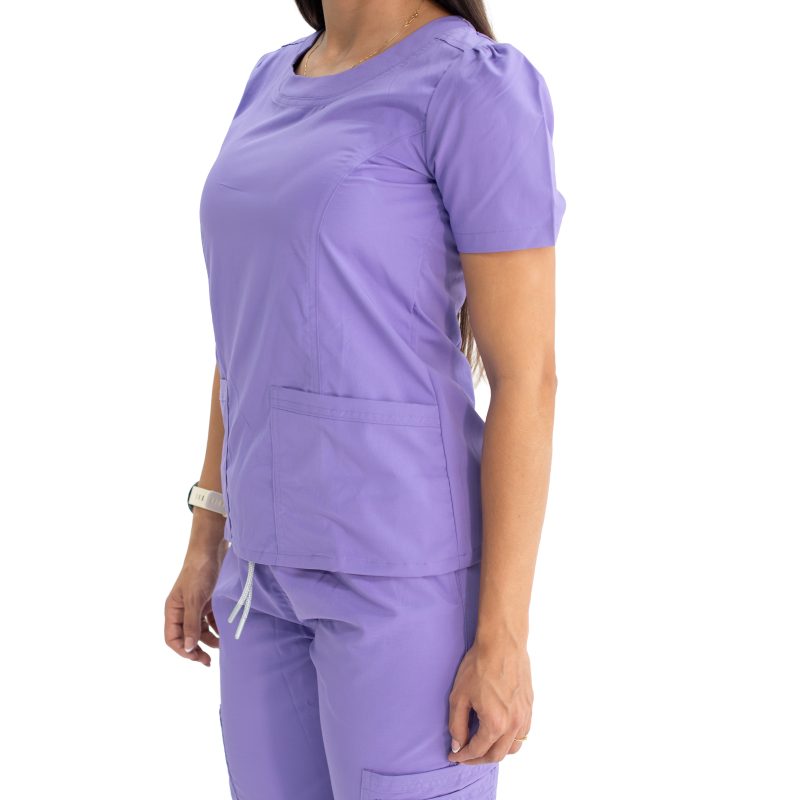 UNIFORME LILA CUELLO REDONDO