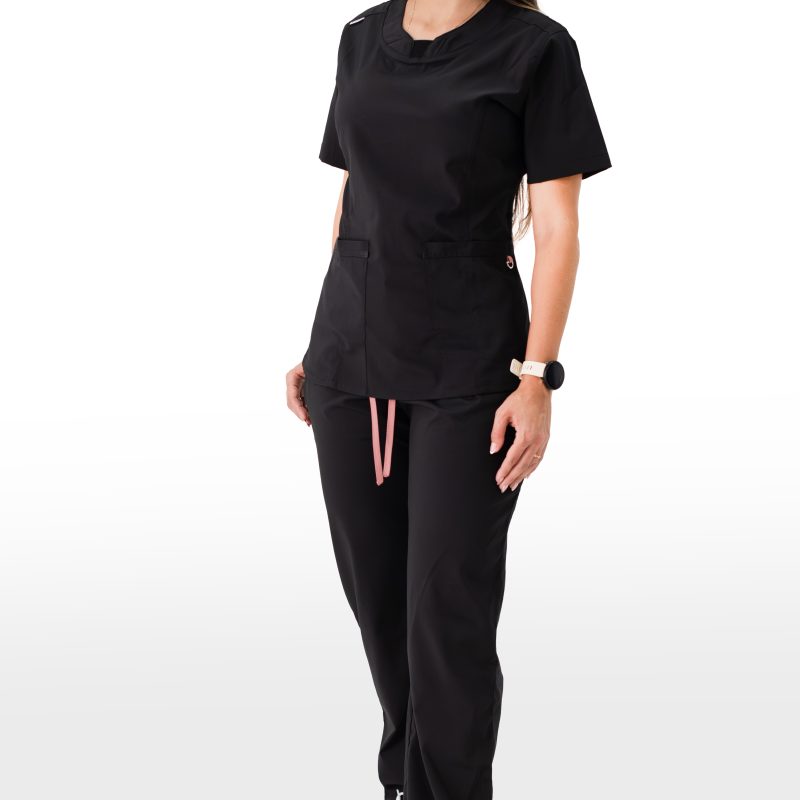 UNIFORME NEGRO CUELLO REDONDO