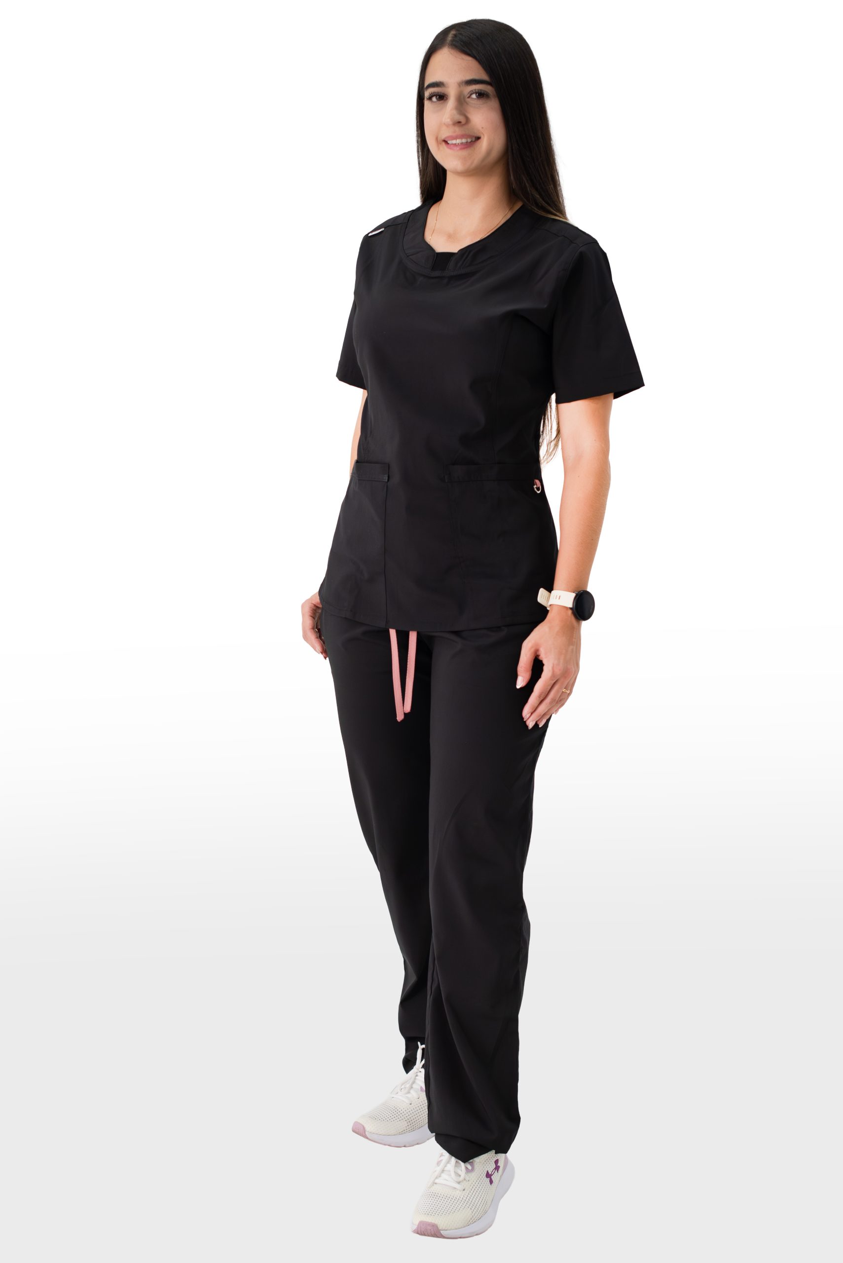 UNIFORME NEGRO CUELLO REDONDO